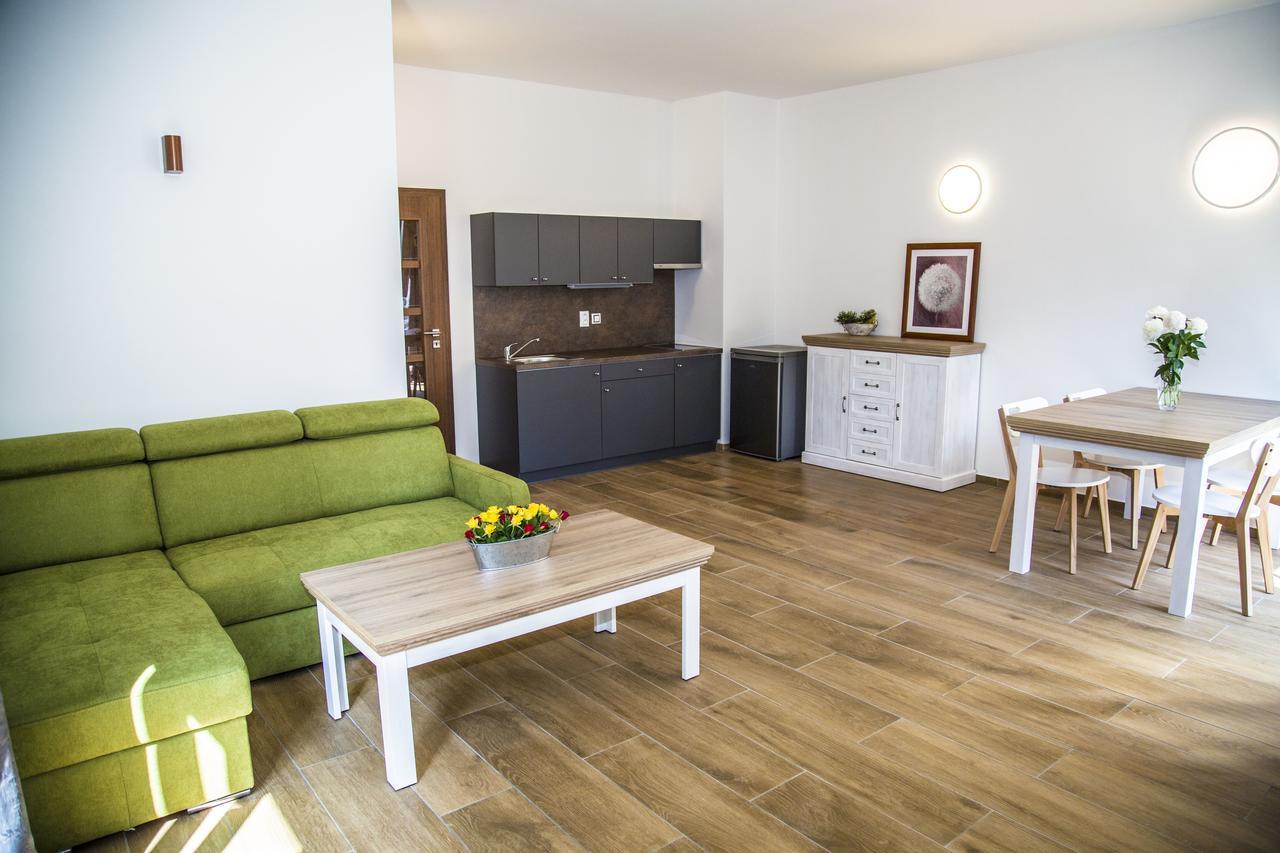 Spa Apartments St. Moritz マリアーンスケー・ラーズニェ エクステリア 写真